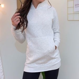 Light gray gymshark sweater